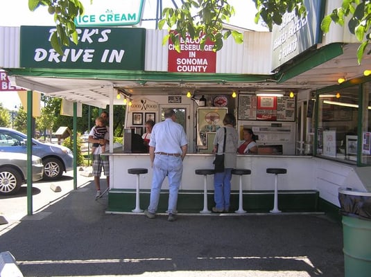 Pick's Drive-In by null