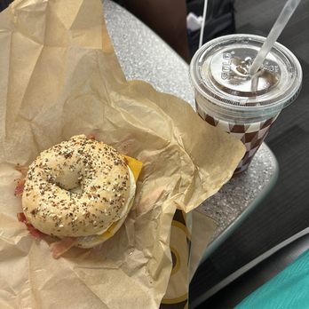 Einstein Bros. Bagels - Bacon egg and cheese bagel sandwich and iced tea - Bagels Near Me - Tulsa, Oklahoma Einstein Bros. Bagels - Bacon egg and cheese bagel sandwich and iced tea - Bagels Near Me - Tulsa, Oklahoma