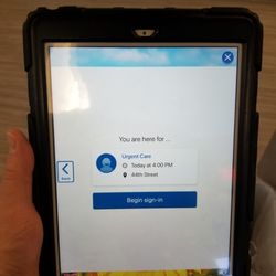 HonorHealth Urgent Care - Thomas - Enter info on tablet