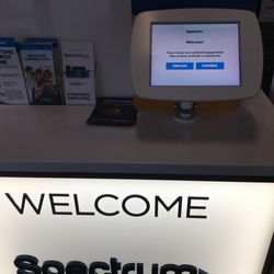 Spectrum - Make sure you check in on the kiosk if busy. If not Agents fast to welcome you