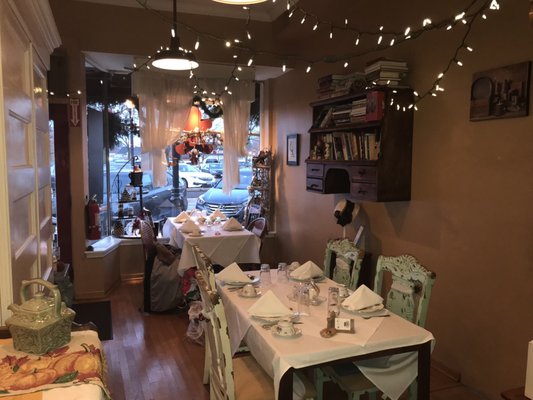 Pinecone Cottage Tea House Catering 1029 Burlington Ave Downers