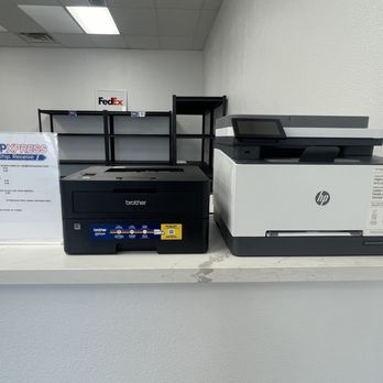 Shipxpress - Printing, Copying, Fax, Scan & Lamination - Shipping Centers Near Me - Las Vegas, Nevada Shipxpress - Printing, Copying, Fax, Scan & Lamination - Shipping Centers Near Me - Las Vegas, Nevada