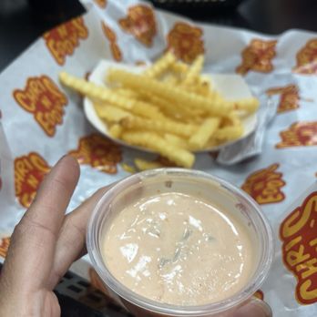 Chris N’ Eddy’s - Special sauce - Burgers Near Me - Los Angeles, California