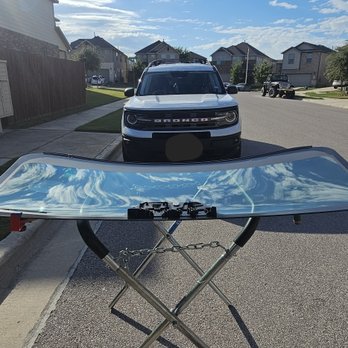 Genesis Auto Glass - Ford Bronco windshield replacement in Round Rock, Tx - Auto Glass Services Near Me - Jarrell, Texas Genesis Auto Glass - Ford Bronco windshield replacement in Round Rock, Tx - Auto Glass Services Near Me - Jarrell, Texas