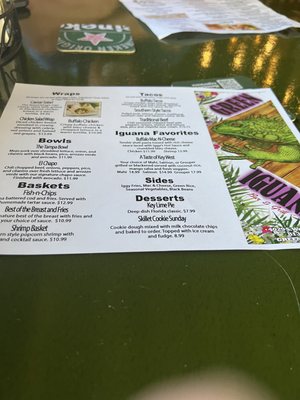 Green Iguana Bar & Grill by null