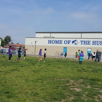 Bud Carson Middle School - Elementary Schools Near Me - Hawthorne, California Bud Carson Middle School - Elementary Schools Near Me - Hawthorne, California