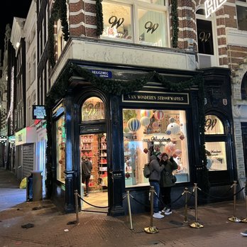 Van Wonderen Stroopwafels - Desserts Near Me - Amsterdam, New Hampshire