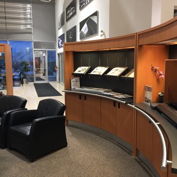 Birchwood Lexus - Auto Repair Near Me - Winnipeg, Manitoba