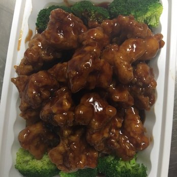 Bamboo Garden - General Tso's chicken - Chinese Near Me - Youngstown, Ohio