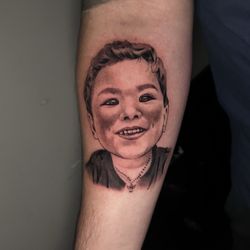 Exclusive Ink Club - Tattoo studio exclusive tartist Pappa roach