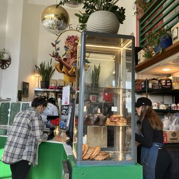 Gitana Cafe - Walking through the front door - Cafes Near Me - Hermosa Beach, California Gitana Cafe - Walking through the front door - Cafes Near Me - Hermosa Beach, California