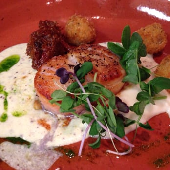 XIX Nineteen - Scallops - Lounges Near Me - Edmonton, Alberta XIX Nineteen - Scallops - Lounges Near Me - Edmonton, Alberta