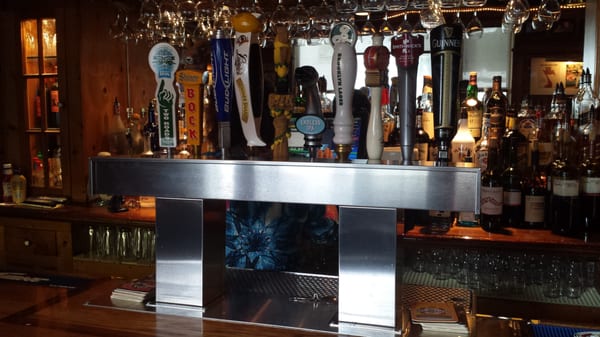 Putnam House Restaurant & Tap Room by null