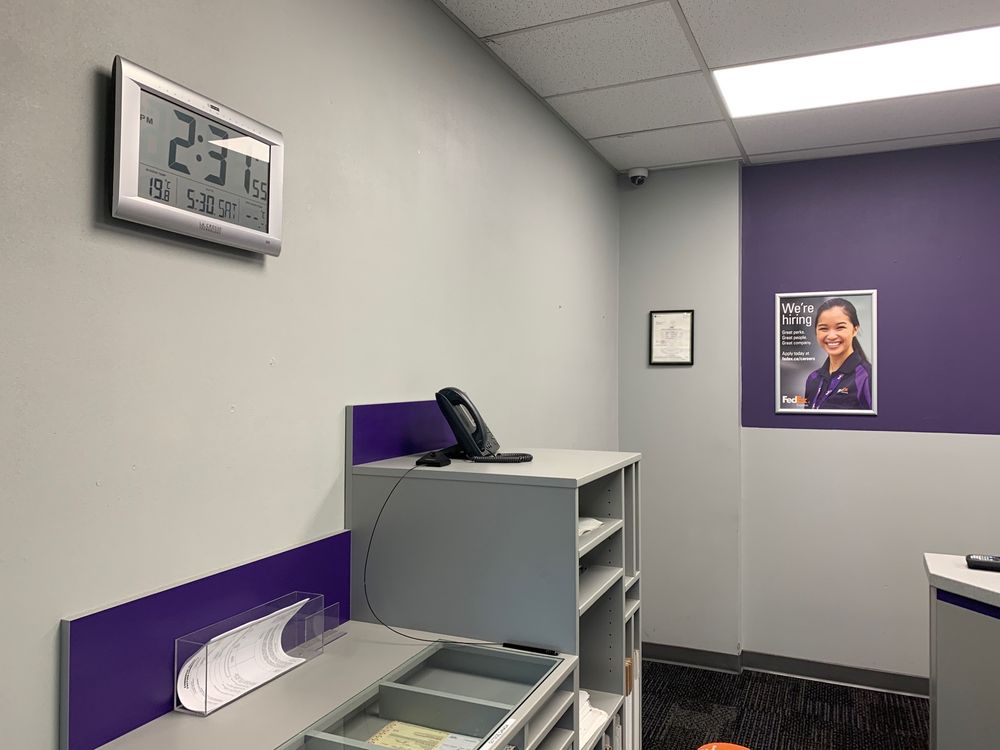 FEDEX Updated May 2024 23 Reviews 4270 Dawson Street, Burnaby