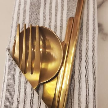 Kin Dee - Beautiful silverware - Thai Near Me - Houston, Texas