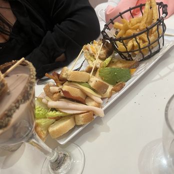 Sugar Factory - Cherry Hill - Candy Stores Near Me - Cherry Hill, New Jersey