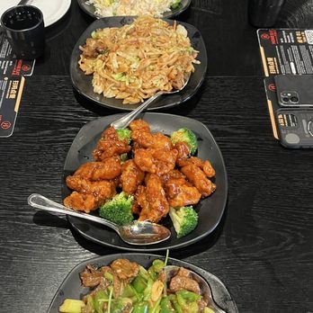 Home Eat - 7 Delicious plates - Hot Pot Near Me - Sunnyvale, California