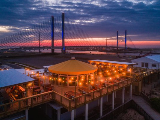 Big Chill Beach Club by null