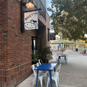Bavetta Coffee - Outside - Coffee & Tea Near Me - San Jose, California