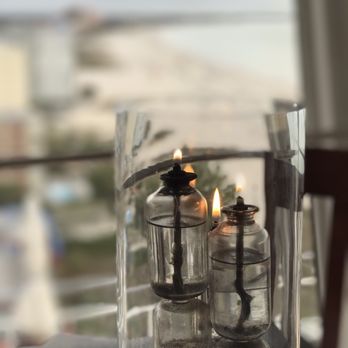 Spinners Rooftop Grille - Lounges Near Me - St. Pete Beach, Florida