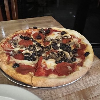 Hideaway House - Pepperoni, mushroom, olives pizza - Pizza Near Me - Sedona, Arizona Hideaway House - Pepperoni, mushroom, olives pizza - Pizza Near Me - Sedona, Arizona