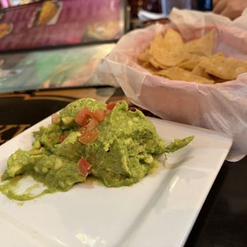 El Toro Bravo Restaurant - Guacamole - Mexican Near Me - Roswell, New Mexico El Toro Bravo Restaurant - Guacamole - Mexican Near Me - Roswell, New Mexico
