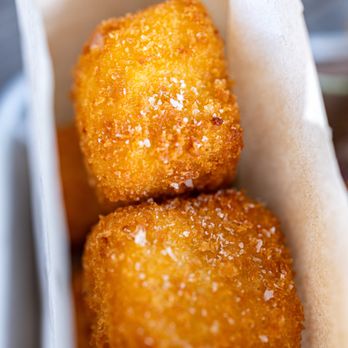 The Barn - Mac Attack ($7/4) - Burgers Near Me - Half Moon Bay, California