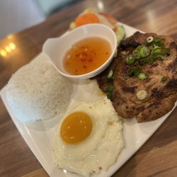 Tasty House1 - R1. Pork Chop Rice & Sunny Side Egg