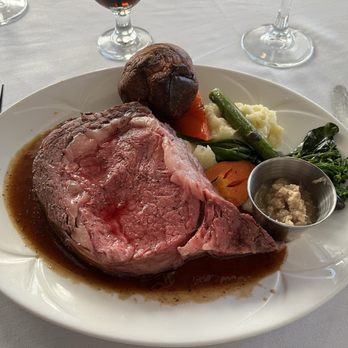 The School Fine Dining - Prime Rib - Steakhouses Near Me - Markham, Ontario The School Fine Dining - Prime Rib - Steakhouses Near Me - Markham, Ontario