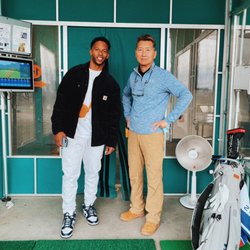 21 Golf Driving Range - Even Victor Cruz chose 21 Golf as his go-to golf range!!!