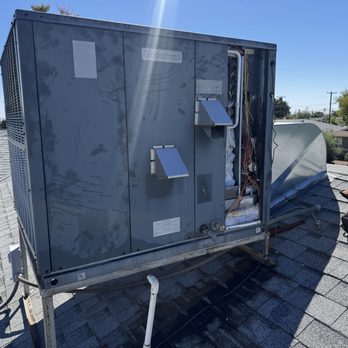 Gardner AC & R - Residential Air Conditioner iced up coil - Heating & Air Conditioning/HVAC Near Me - Phoenix, Arizona Gardner AC & R - Residential Air Conditioner iced up coil - Heating & Air Conditioning/HVAC Near Me - Phoenix, Arizona