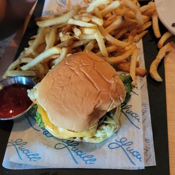 Lucille's - Seafood Near Me - Laval, Quebec