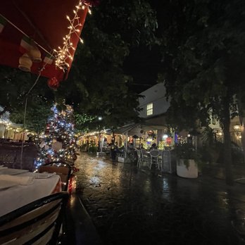 Hosteria Romana - View of espanola way from the patio - Italian Near Me - Miami Beach, Florida