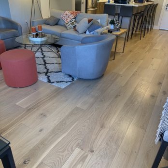 CV Floors - Entryway and kitchen area - General Contractors Near Me - Walnut Creek, California CV Floors - Entryway and kitchen area - General Contractors Near Me - Walnut Creek, California