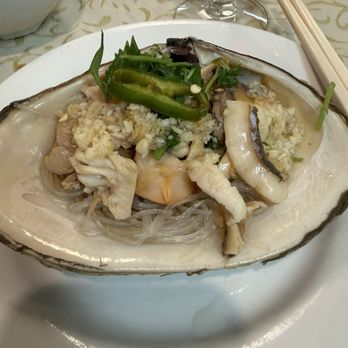 Emperor Palace Restaurant - Surf clam - Chinese Near Me - San Francisco, California
