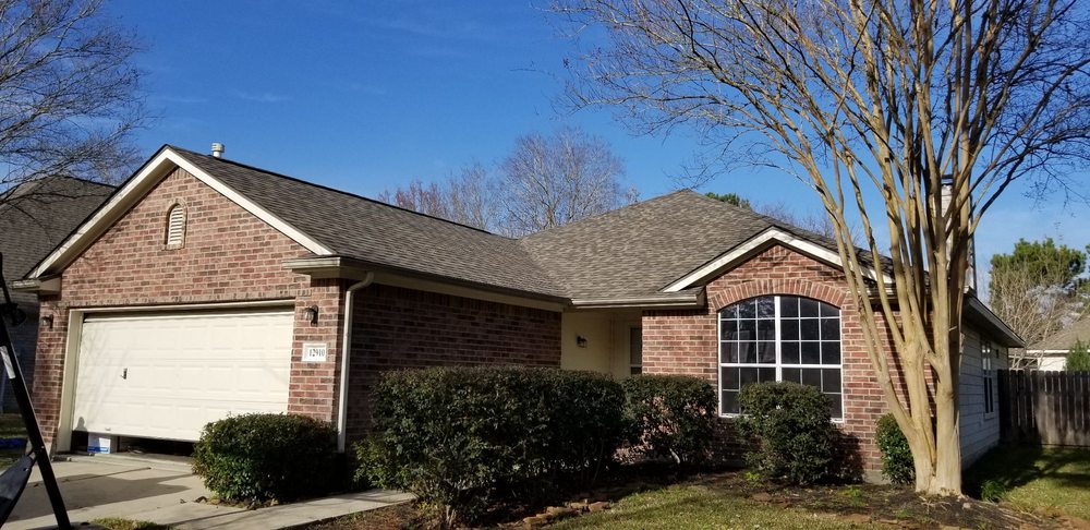 Slide of AA Roofing N Design