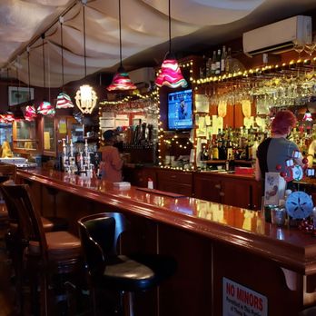 Drift Inn - The Bar - New American Near Me - Yachats, Oregon