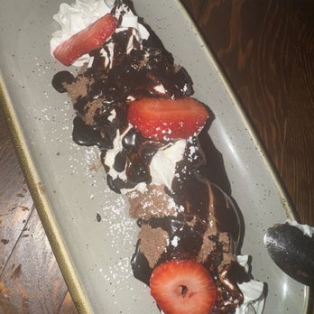 Savelli - Dark chocolate cream puff - Bars Near Me - Brooklyn, New York