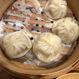 Soup dumplings (6)
