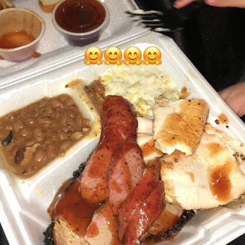 Dee Willie’s BBQ - Barbeque Near Me - San Antonio, Texas Dee Willie’s BBQ - Barbeque Near Me - San Antonio, Texas