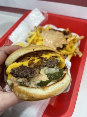 In-N-Out Burger by null