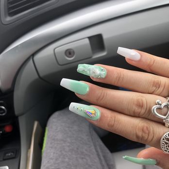 Tip Top Nails Lounge - I did tips with powder & Katie gave me some ombré, 3D nail design & beautiful little rhinestones! Again definitely recommend 110%! - Nail Salons Near Me - Humble, Texas
