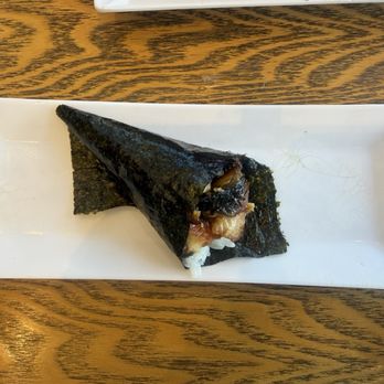 X-FISH Izakaya - Another Eel Handroll 3/5 - Sushi Bars Near Me - Buena Park, California X-FISH Izakaya - Another Eel Handroll 3/5 - Sushi Bars Near Me - Buena Park, California