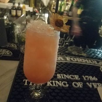 Mandarin Heights - Mai Tai - Cocktail Bars Near Me - Tampa, Florida