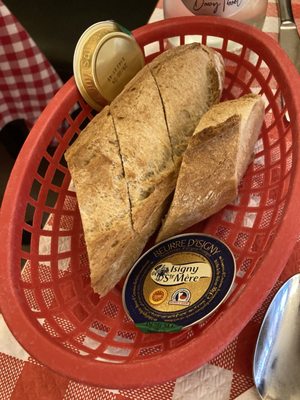 AUX BONS CRUS by null