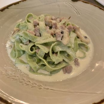Artusi Restaurant - Italian Near Me - New Westminster, British Columbia