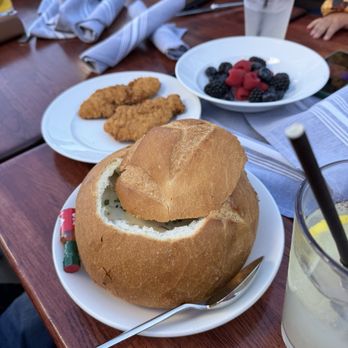 Schooners Monterey - Clam chowder bread bowl - Seafood Near Me - Monterey, California Schooners Monterey - Clam chowder bread bowl - Seafood Near Me - Monterey, California