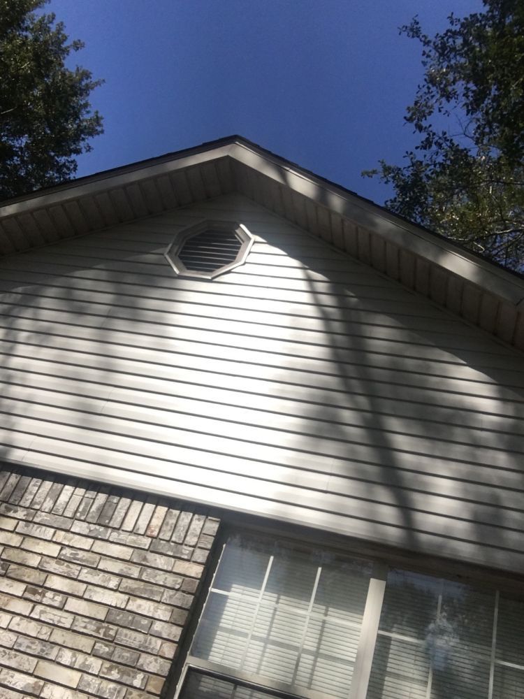 Slide of C&W Home improvement and Roof Repair