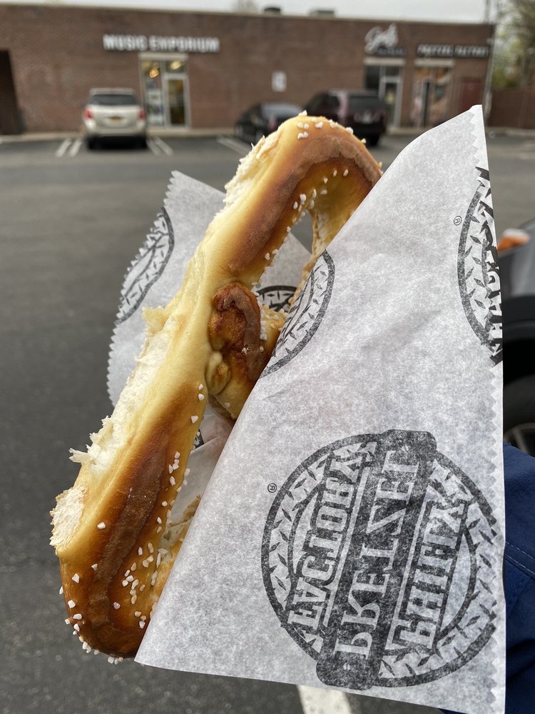 PHILLY PRETZEL FACTORY Updated October 2024 53 Photos & 72 Reviews