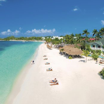 ChristiK Travel - GROUP TRAVEL AGENT - Independent Travel Advisor working with family, friends, and wayward travelers. Specializing in Large Group Travel. - Travel Agents Near Me - Ormond Beach, Florida